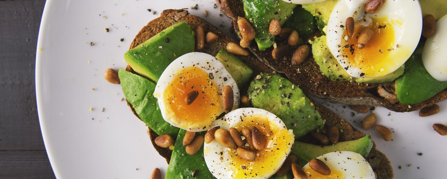 picture of avocado toast with hard boiled egg