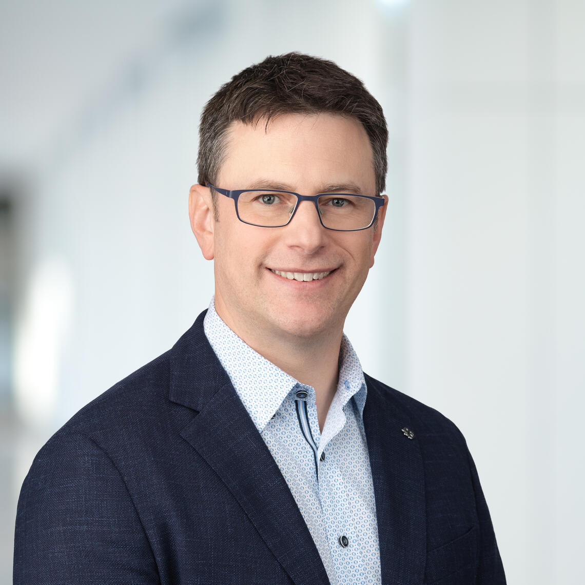 Dr. Aaron Bois, orthopedic surgeon in Calgary