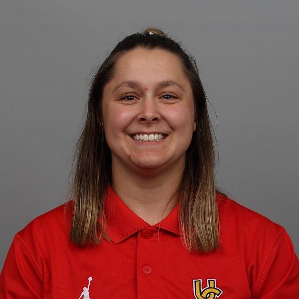 Kelsey Creguer-Norgate, Athletic Therapist at UofC